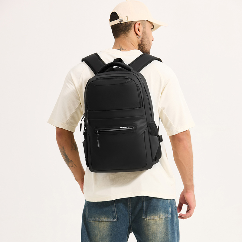 WEPOWER's new travel backpack is a simple and casual backpack for men's outdoor commuting and student travel details Picture