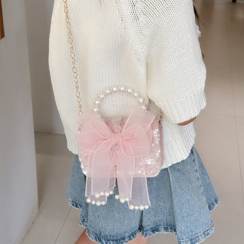 Girls' pearl handbag, stylish little Chanel lace bow princess shoulder bag, new chain children's bag details Picture