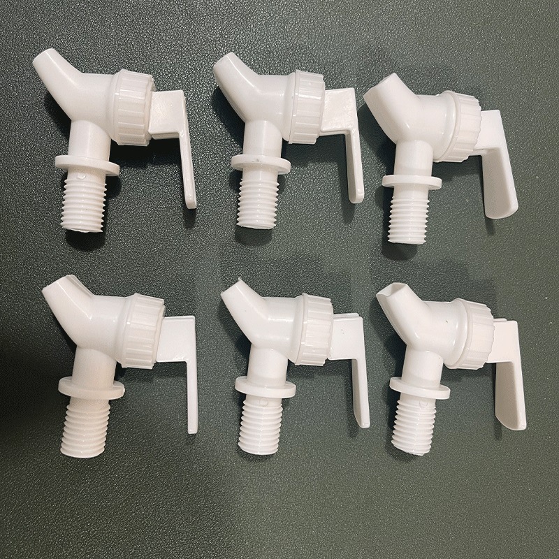 Special plastic press-type faucet for white and cold water buckets, ice water kettle, water dispenser, food-grade plastic faucet Application Scenario