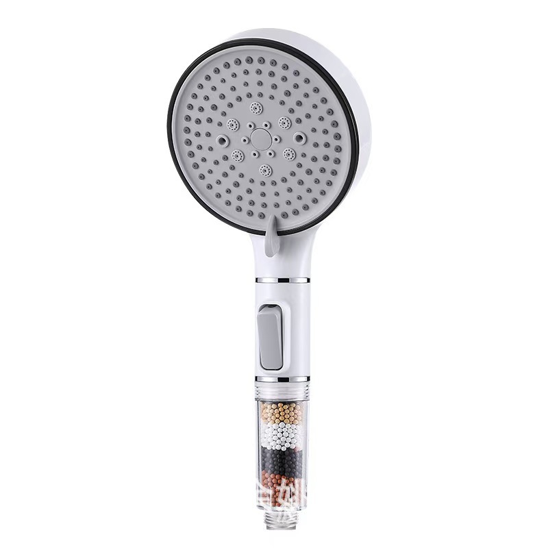 Filtering, pressurized shower head, shower head, home bathroom, bath, rain shower, bathroom, bathroom heater, handheld showerhead set Application Scenario