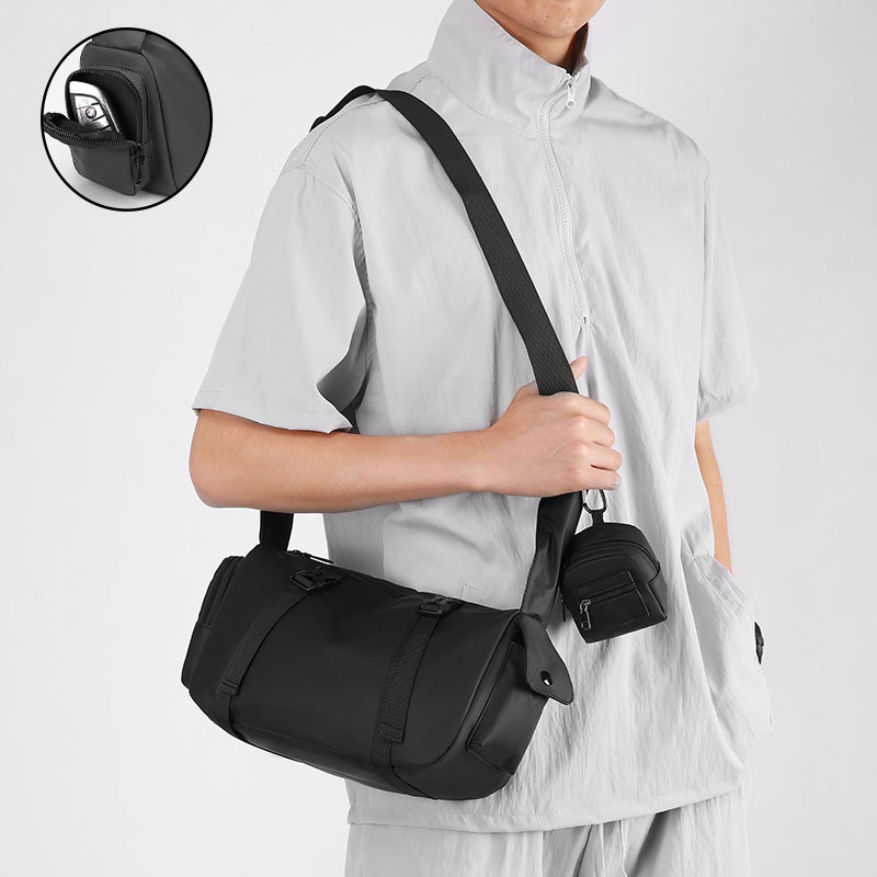 Cross-border men's crossbody bag, large-capacity, high-end, fashionable and trendy single-shoulder bag, magnetic fitness bag for outdoor sports storage details Picture