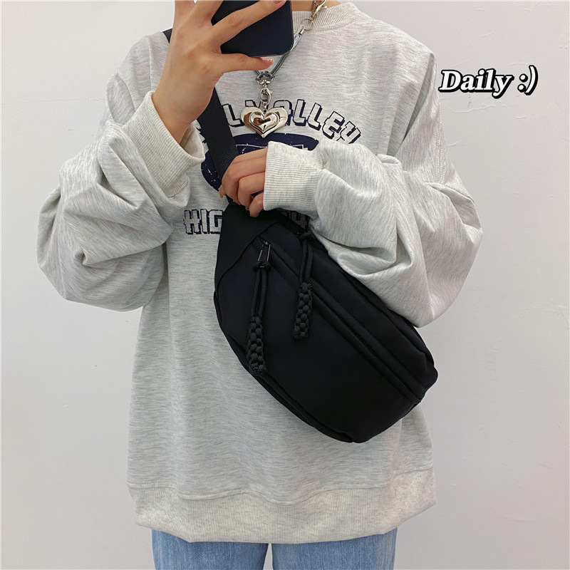 Korean InS-style large-capacity single-shoulder bag, simple and versatile schoolgirl style, dumpling bag, teenage student crossbody bag Specification drawing