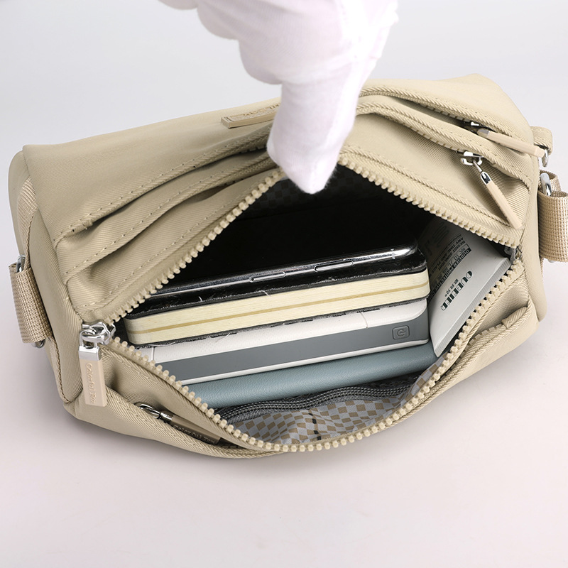 Cross-border nylon women's bag 2025 New style fashionable single-shoulder bag for women, casual and lightweight crossbody bag, water-resistant nylon bag Application Scenario