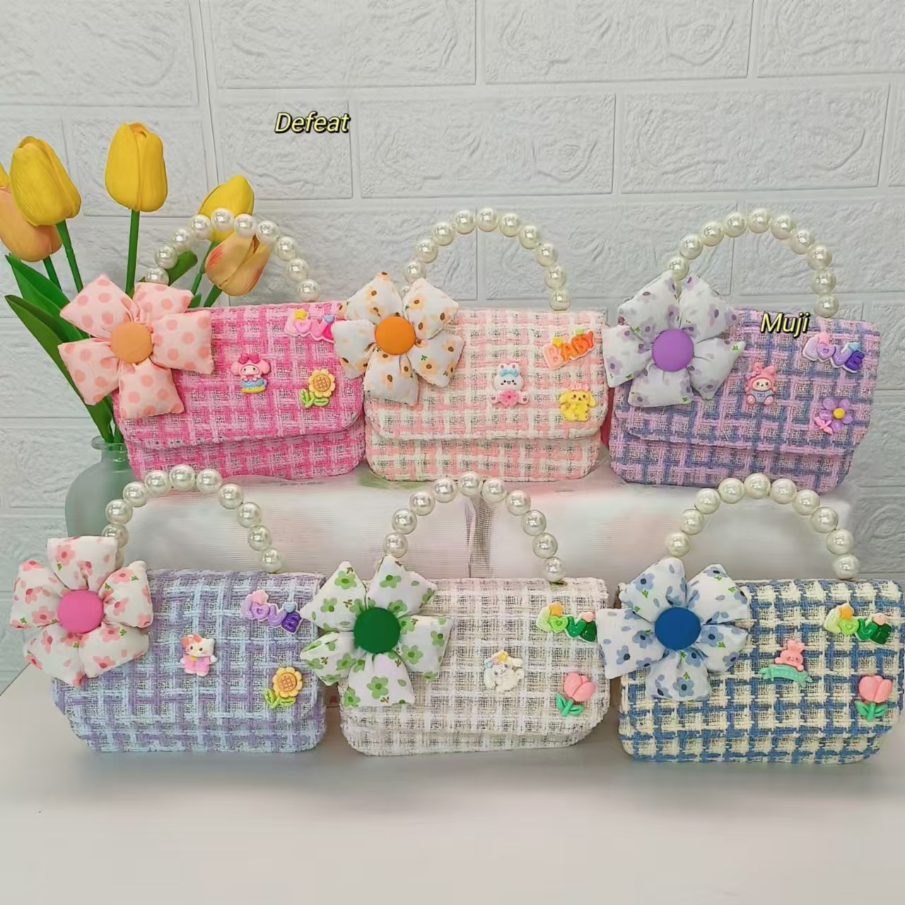 Flower princess bag, pearl handbag, little girl's loose change accessory bag, chain bag, small square bag, small chanel-style crossbody bag full figure