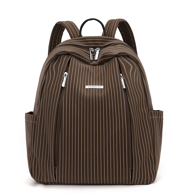 Colorful Fox, a niche and high-end backpack, is casual and versatile. It has a large capacity for travel and commuting, and is lightweight Item Picture