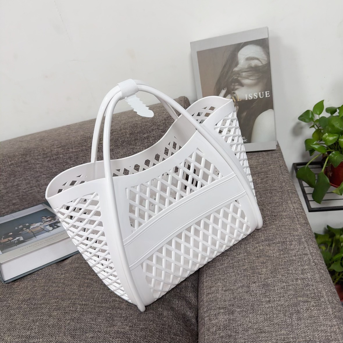 Jelly bag, handbag, silicone hollowed-out vegetable basket bag, picnic bag, shopping basket, PVC beach bag, washbasin basket, bath Item Picture