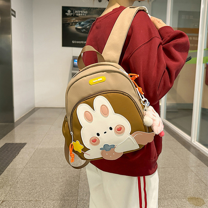 2025 New style girls' schoolbag, kindergarten outing backpack, Boys' cute cartoon rabbit, children's kindergarten backpack Application Scenario