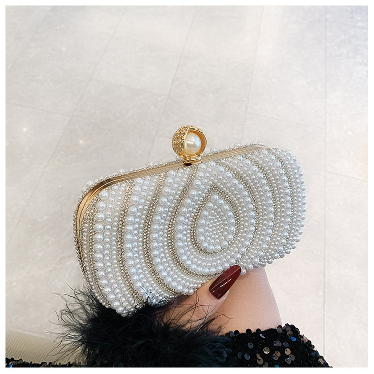 New pearl bags for women, sweet ladies, pearl clutch bags, water drop pearl chain bags for socialites, party and dinner bags details Picture