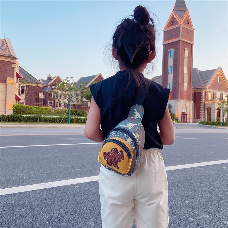 Children's bags, backpacks, dinosaurs, boys and girls, cute princesses, little babies, girls, fashionable chest bags, crossbody bags, 2020 new styles Application Scenario