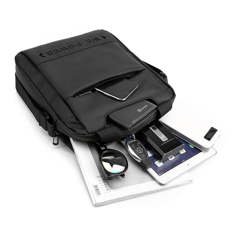 WEPOWER's new men's large-capacity single-shoulder bag, vertical crossbody bag, tablet document business hand-held shoulder bag Application Scenario