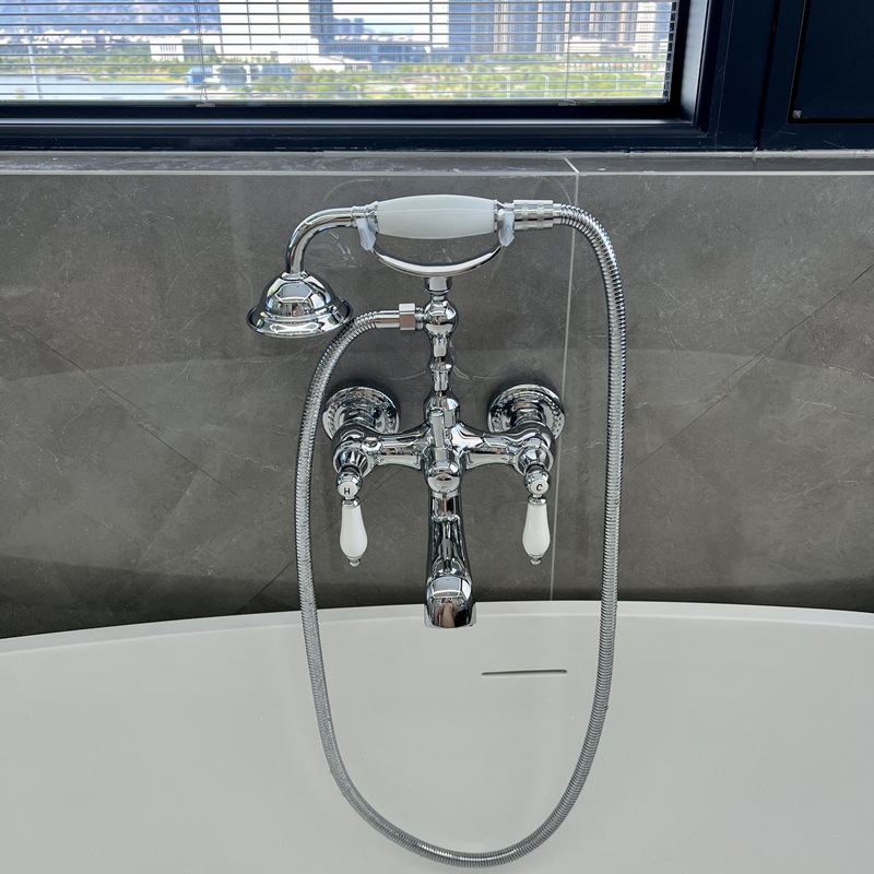 French retro brass chrome-plated wall-mounted shower head set, electroplated simple bathtub, telephone with ceramic faucet details Picture