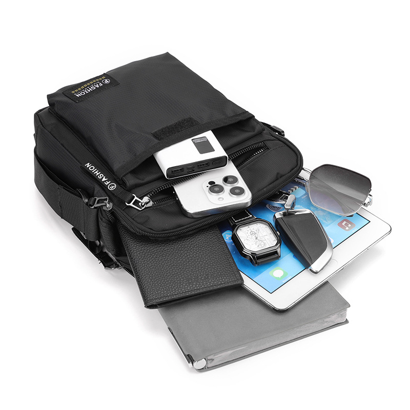 Men's large-capacity bag, nylon fabric single-shoulder bag, new business commuting crossbody bag, vertical small bag, hand-held men's bag Application Scenario
