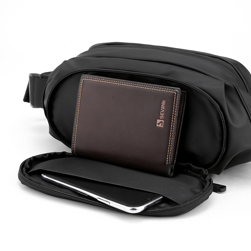 New men's waist bag, Korean style simple chest bag, outdoor sports crossbody bag, water-resistant functional waist bag, mobile phone case Application Scenario