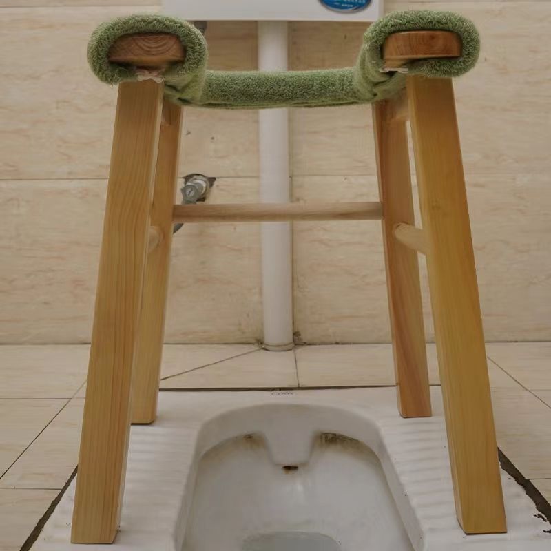 Wooden elderly people's squat toilet chair, squat toilet to sitting toilet, household squat toilet frame, pregnant women's squat toilet, auxiliary stool for using the toilet Application Scenario