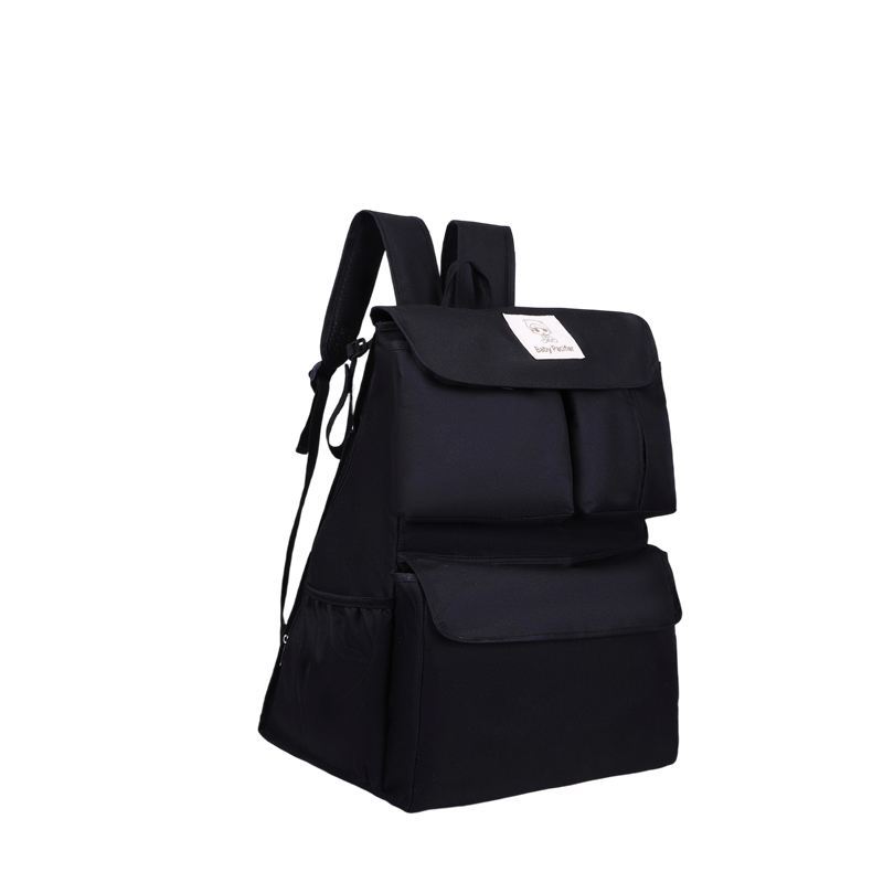 Baby stroller hanging bag, storage bag, baby walking tool, storage bag, baby stroller universal accessory hanging bag, storage hanging bag Application Scenario