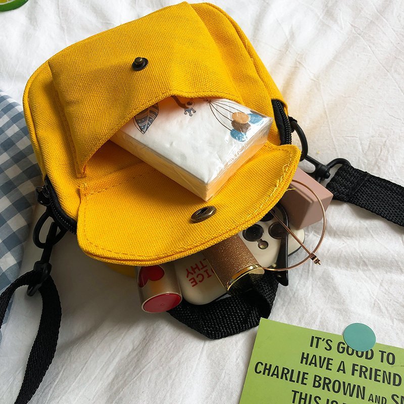 2024 New autumn crossbody bag for women, Korean and Japanese series ins canvas bag, single-shoulder student backpack, small cross bag Application Scenario
