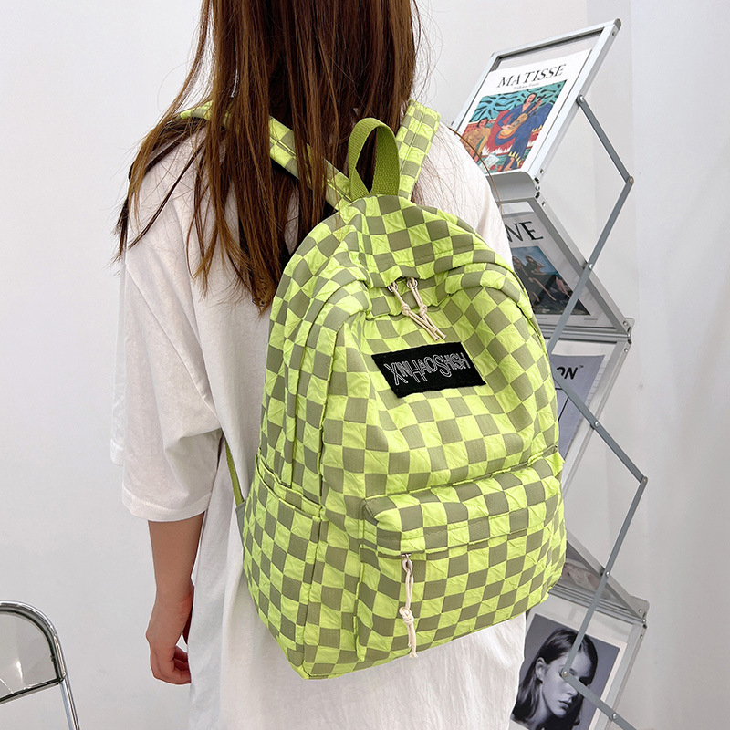 Korean ins artistic trend checkerboard checkered backpack, Japanese Harajuku style fresh and clean high school and junior high school student bag details Picture
