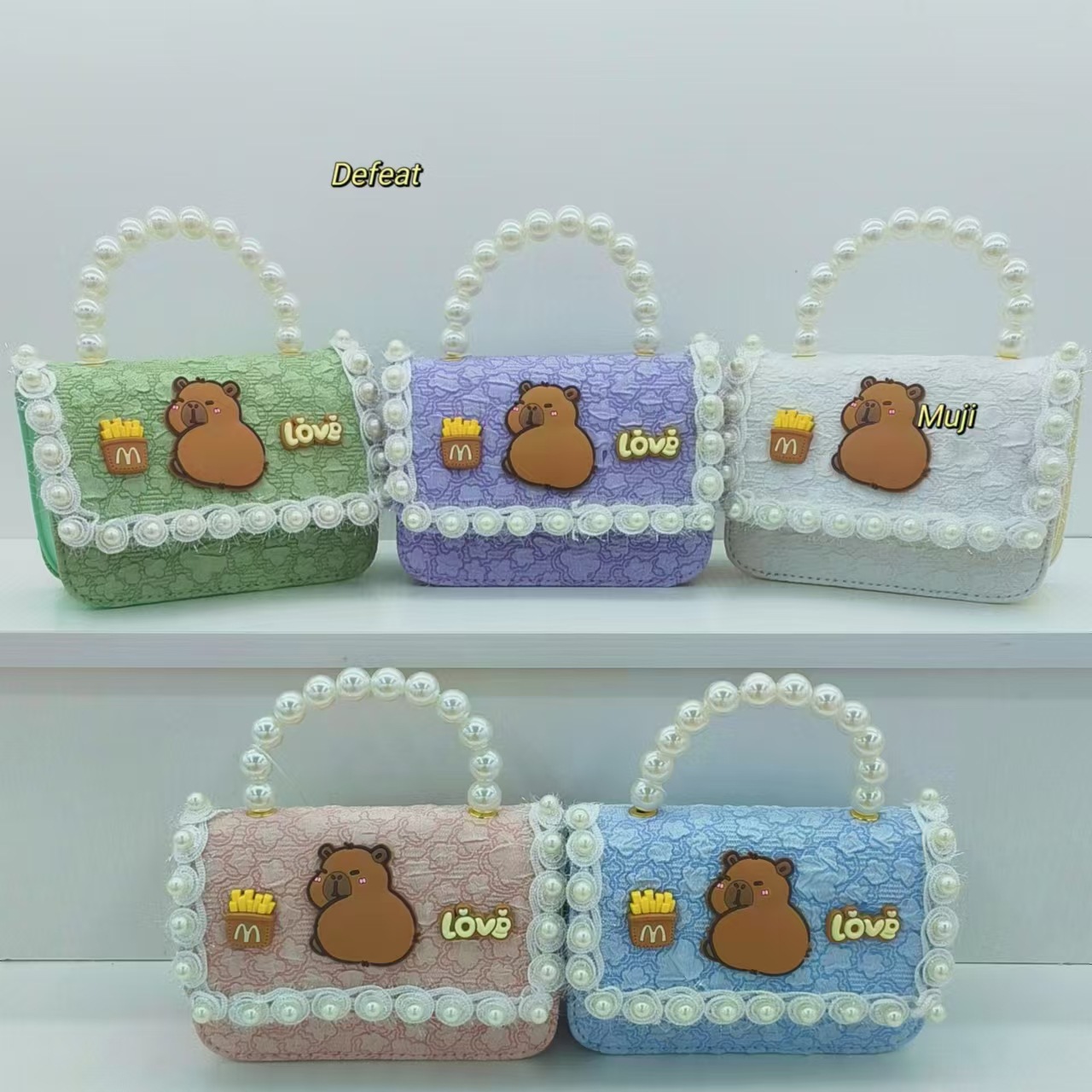 Pearl handbag, Capibara cartoon bag, chain bag, baby coin purse, accessory bag, single-shoulder crossbody bag, girl full figure