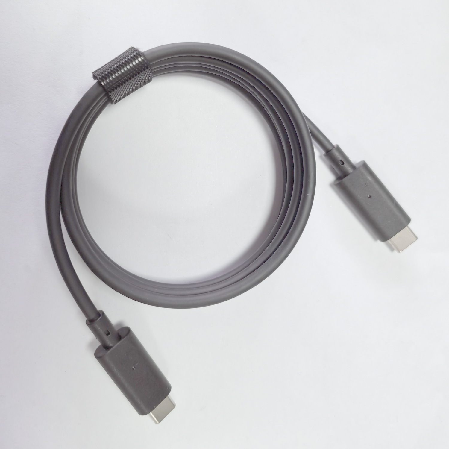 USB4 34AWG ultra-thin coaxial 40G ultra-high-speed VR dedicated high-elasticity PVC or soft TPE data cable Application Scenario