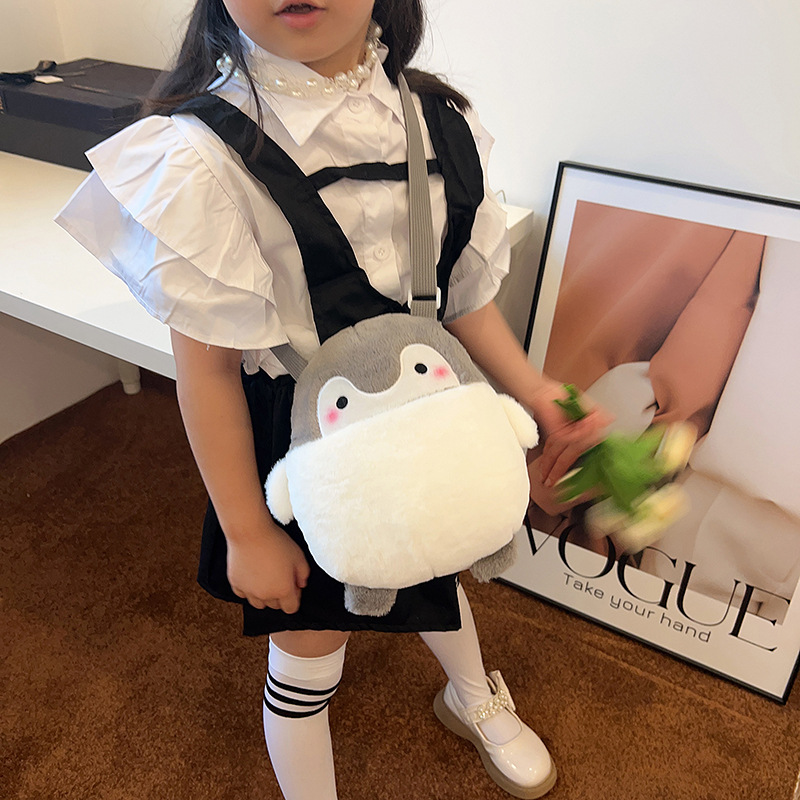 2023 Fashionable new cute cartoon children's trendy bags, plush bags, single-shoulder bags, animal bags, coin purges, and cosmetic bags details Picture