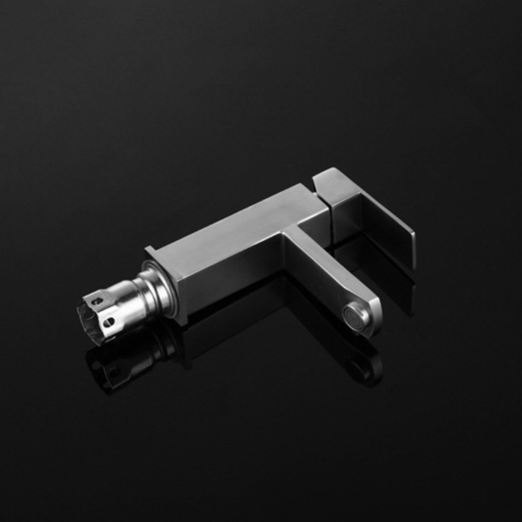 Black countertop basin faucet, bathroom hot and cold basin, washbasin, washbasin, household single-hole hot and cold faucet Specification drawing