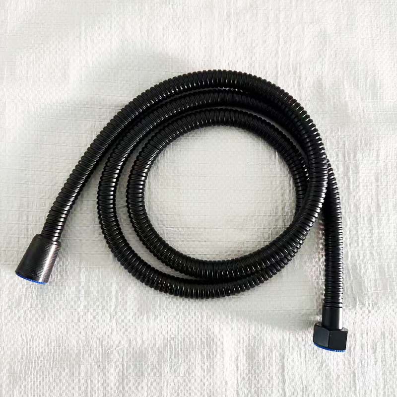 1.5-meter and 2-meter encrypted explosion-proof flexible hose for bathroom water heaters, silver stainless steel shower hose, general accessories wholesale Application Scenario