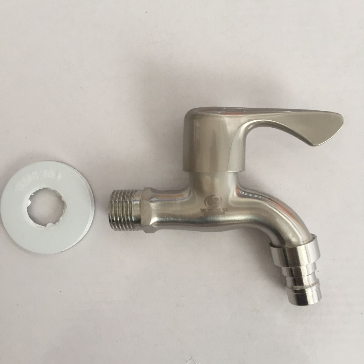 Factory wholesale quick-opening faucet 304 washing machine small faucet copper core quick-opening stainless steel faucet full figure