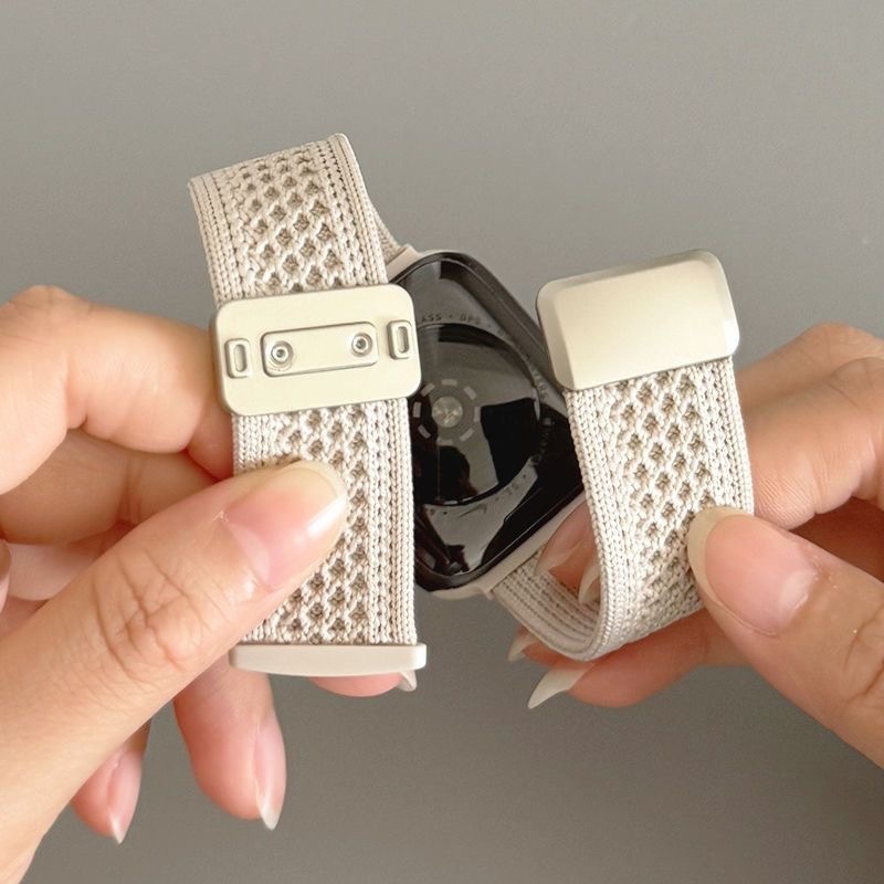 Suitable for applewatch10 Breathable knitted nylon woven magnetic clasp Apple SE Watch Autumn and Winter New Model 789 details Picture