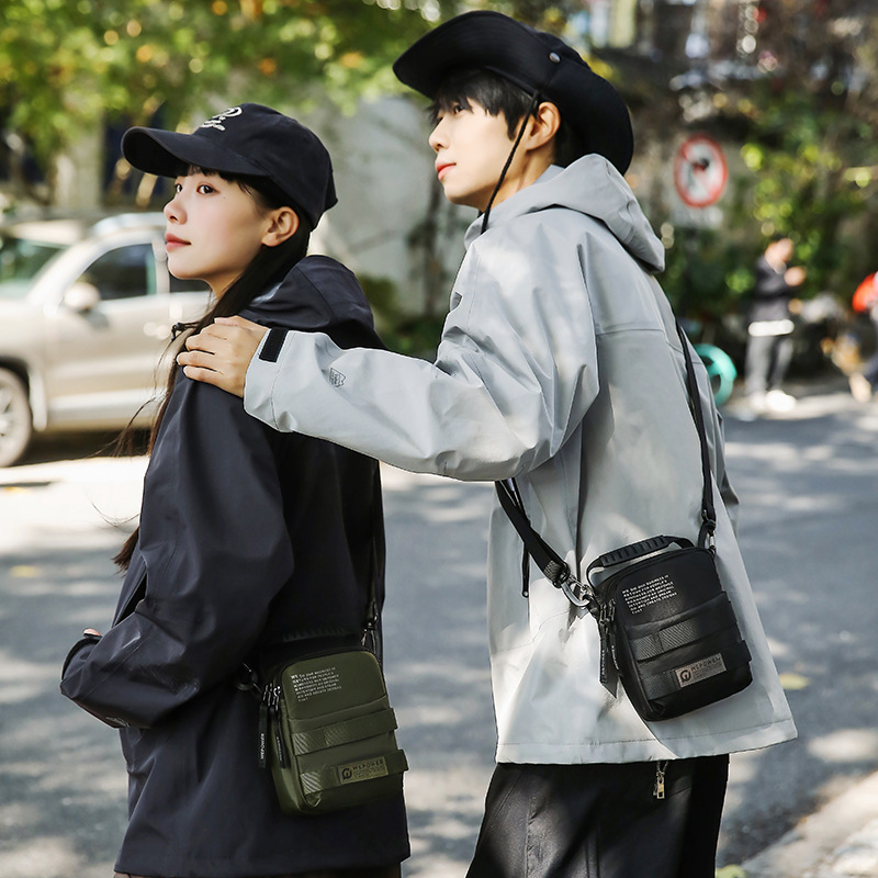 WEPOWER's new outdoor commuting lightweight wearable waist bag is a trendy and fashionable water-resistant crossbody single-shoulder bag details Picture