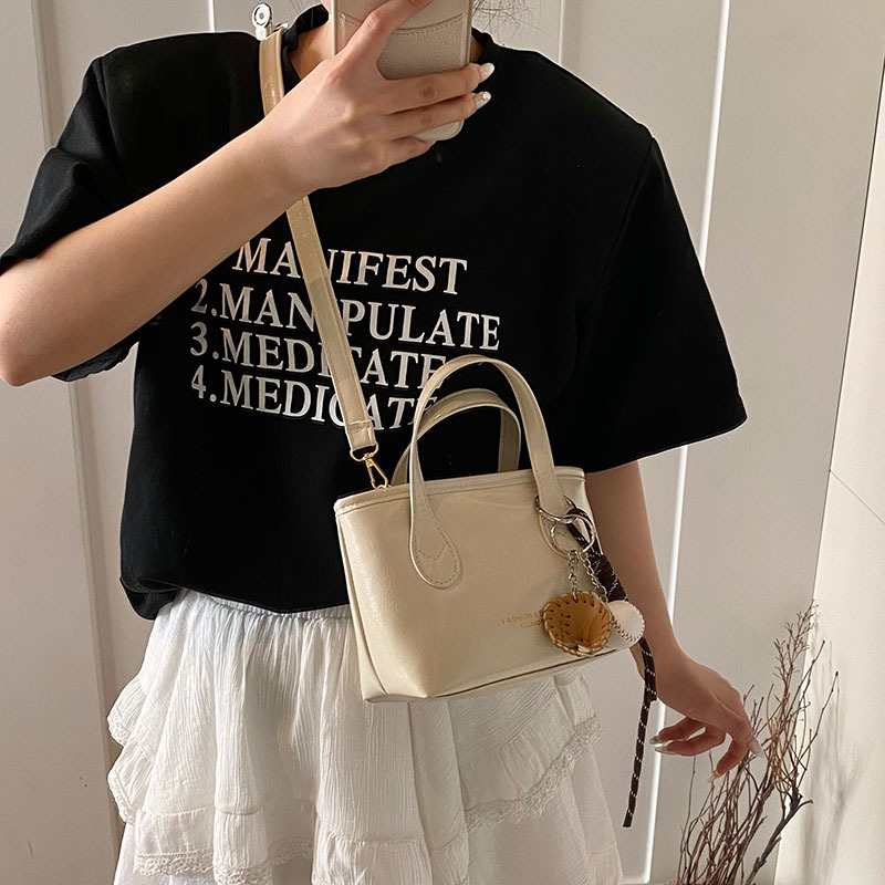 Fashionable and high-quality bucket bag 2025 Spring New Style Korean simple and stylish crossbody bag, high-end and versatile single-shoulder bag Specification drawing
