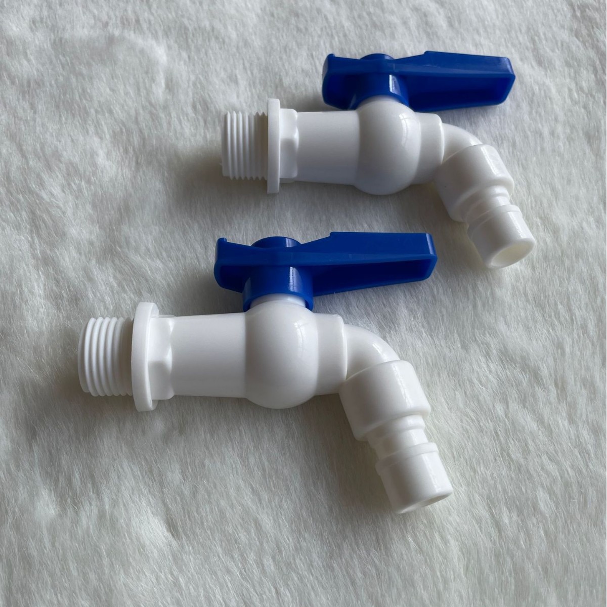 Plastic faucets, high-flow faucets, anti-freezing faucets, thickened faucets, complete range of ball valve faucets, high-flow faucets details Picture