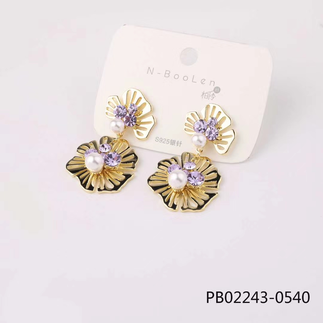 饰品/耳饰/钛钢耳钉/耳钉/圆饼耳钉产品图