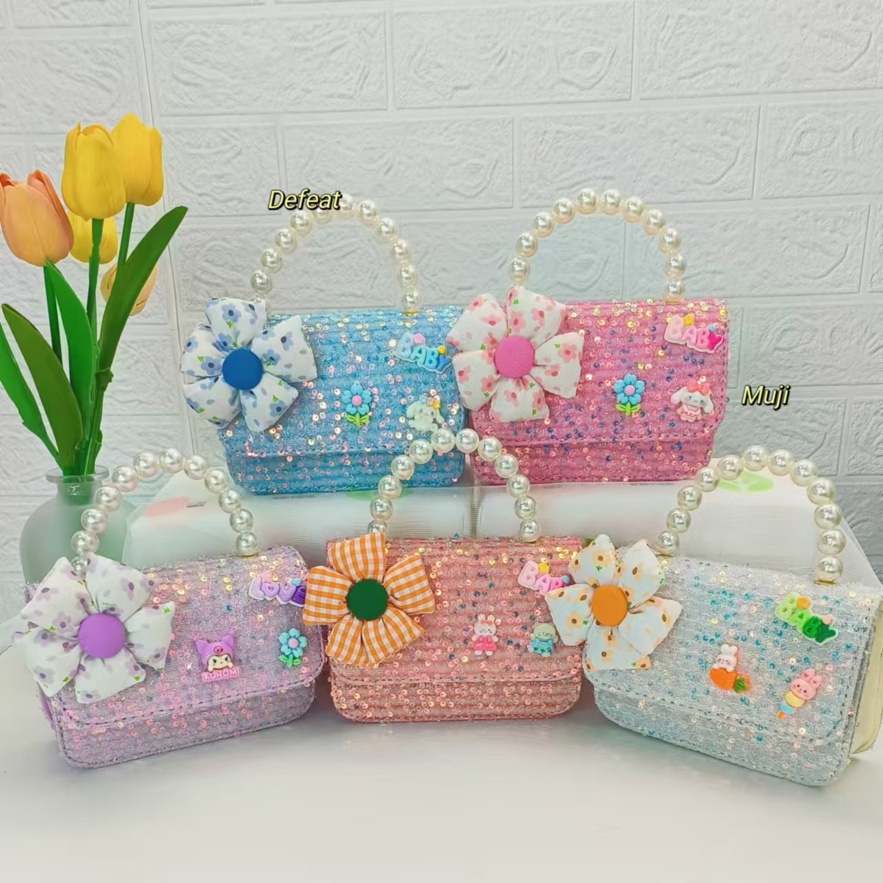 Kulomi pearl handbag, princess bag, chain bag, Flower small square bag, Little girl single-shoulder crossbody bag, accessory bag full figure