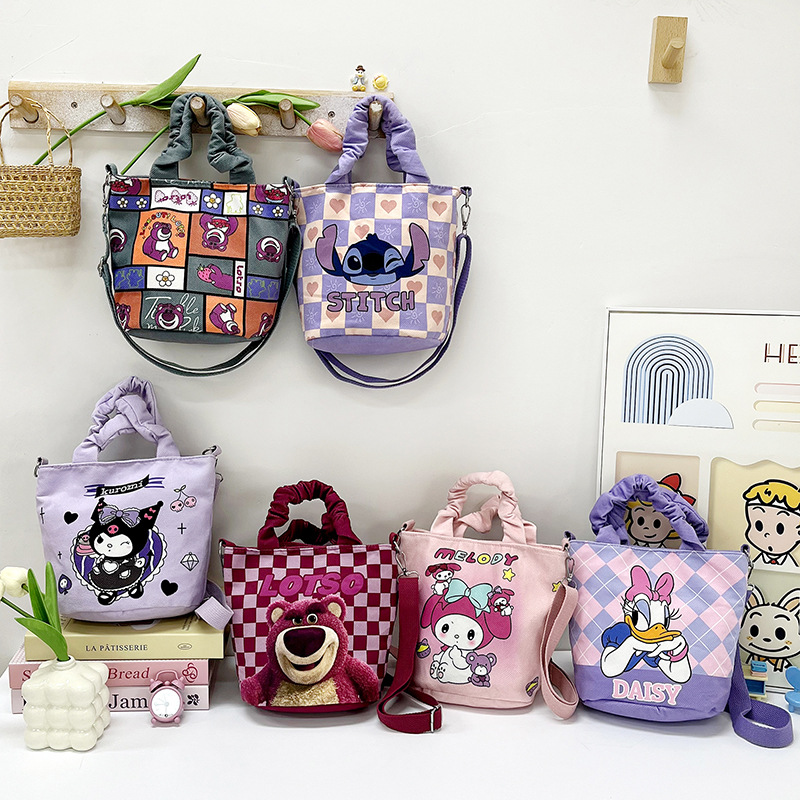 Cartoon casual crossbody single-shoulder girl bag, children's coin purse, storage bag, claw machine doll, foreign trade handbag full figure