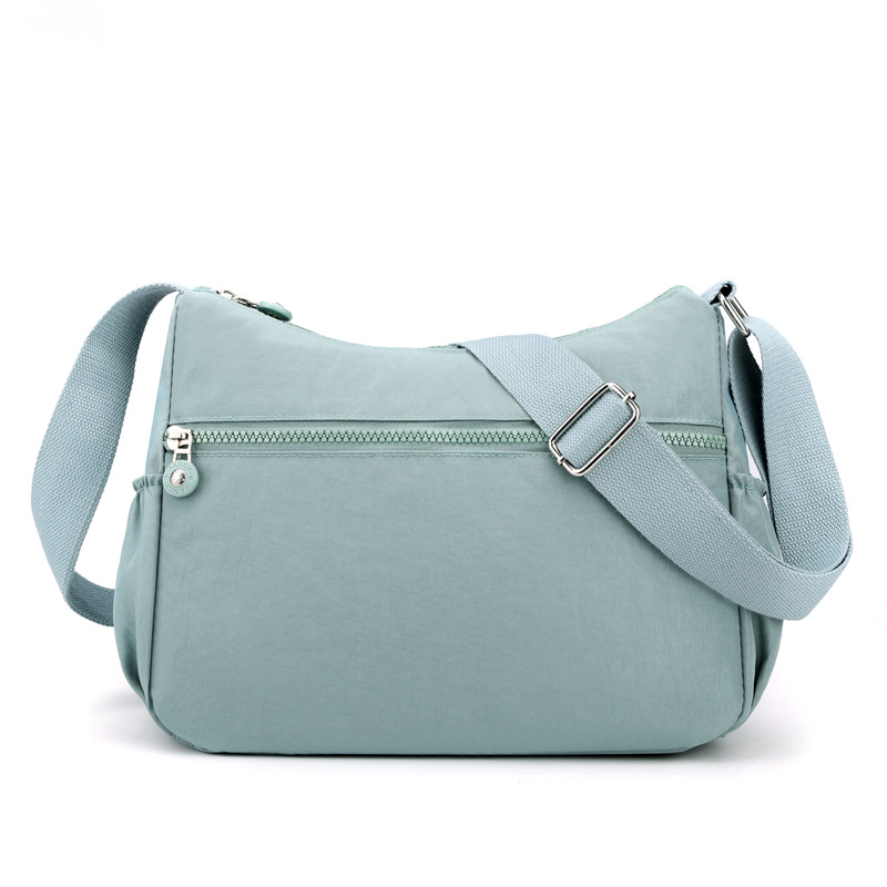 Ladies' pillow bags are selling well. Moms' single-shoulder bags are fashionable makeup bags. Simple travel large crossbody bags are versatile handbags Item Picture