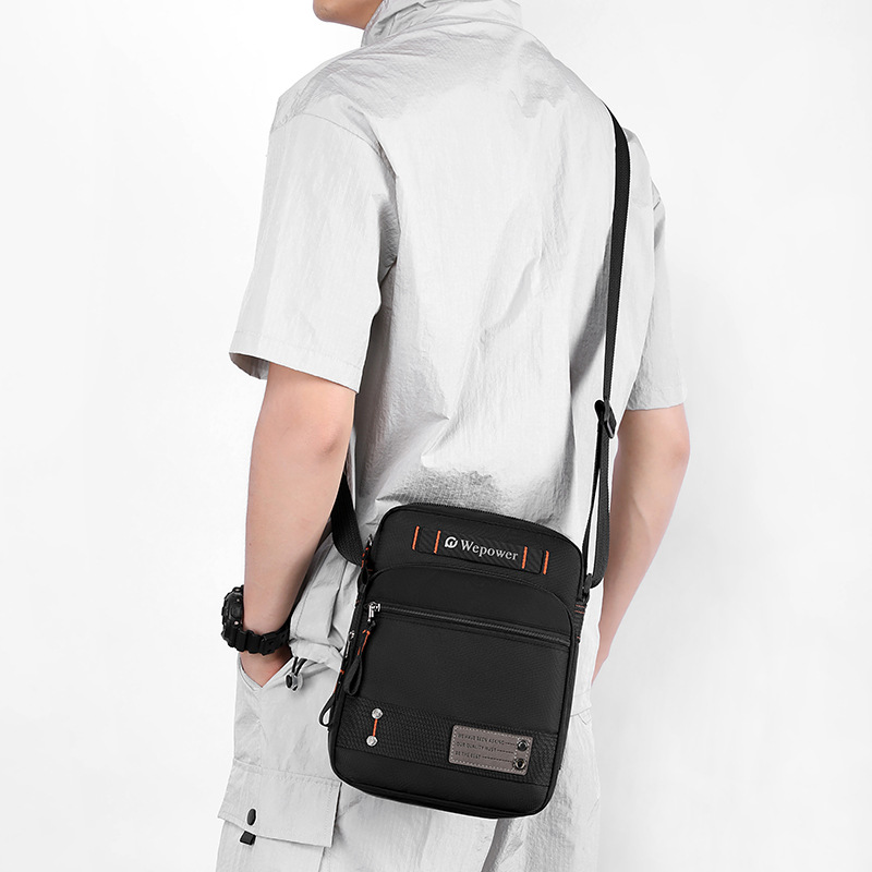 WEPOWER's new crossbody bag, a multi-layered waterproof and wear-resistant men's bag, is a lightweight and casual travel crossbody bag details Picture
