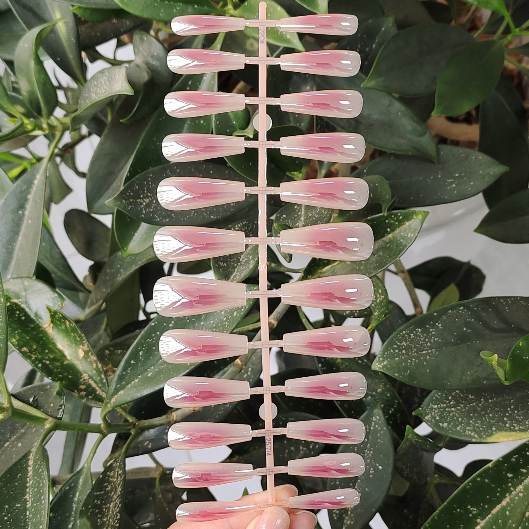 24 PCS PRESS ON NAIL TIPS LONG COFFIN SHAPE PINK POWDER BLUSHER PATTERN WITH plating EFFECT full figure