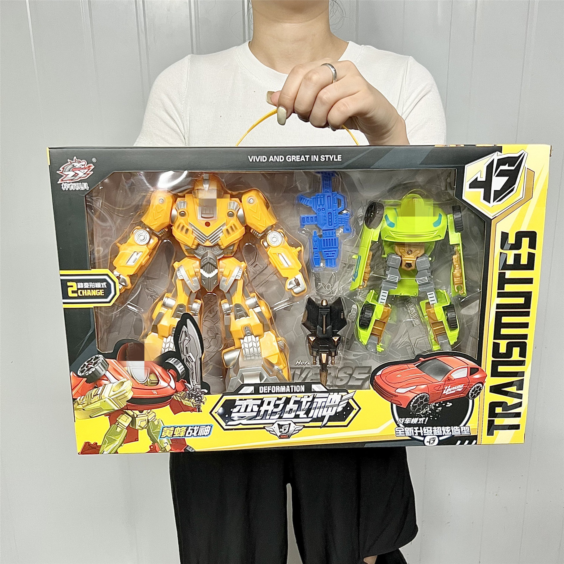Boys' car transformation toys, children's King Kong robot model large gift box, training class, kindergarten gift details Picture