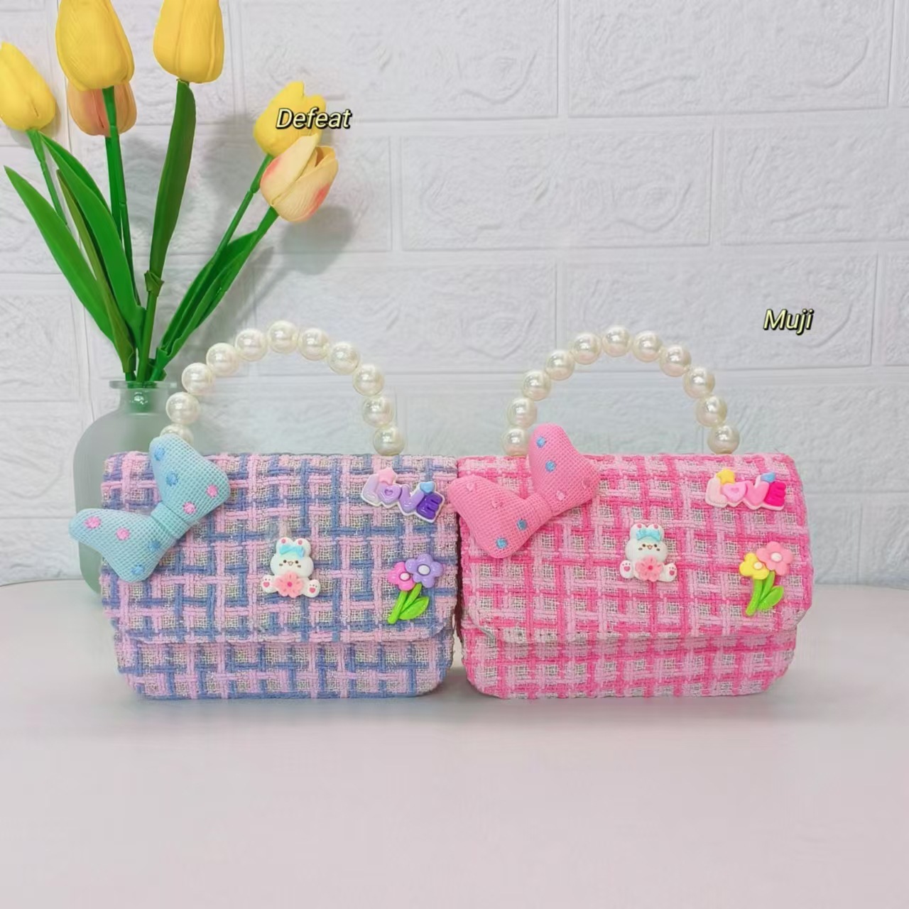 Pearl handbag, bow rabbit children's bag, little girl loose change accessory bag, chain bag, bow small square bag details Picture