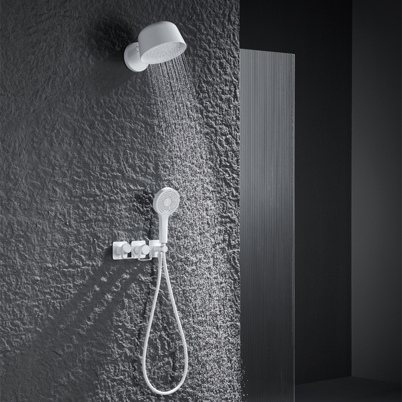 Creative all-copper white chandelier, concealed installation, minimalist hotel project, cold and hot embedded wall-mounted shower head set full figure