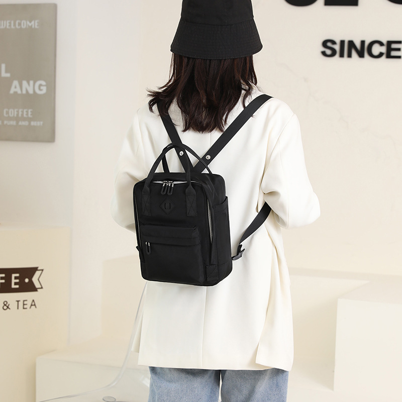 Spring 2025 new women's fashion trend backpack, large-capacity water-resistant backpack, outdoor travel handbag Specification drawing