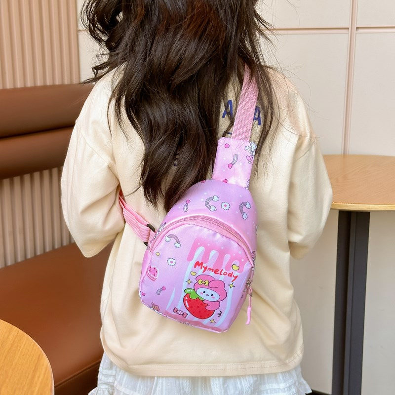 New cartoon-patterned chest bag for children, single-shoulder crossbody, fashionable mini backpack for kindergartens, trendy bags for boys and girls Application Scenario