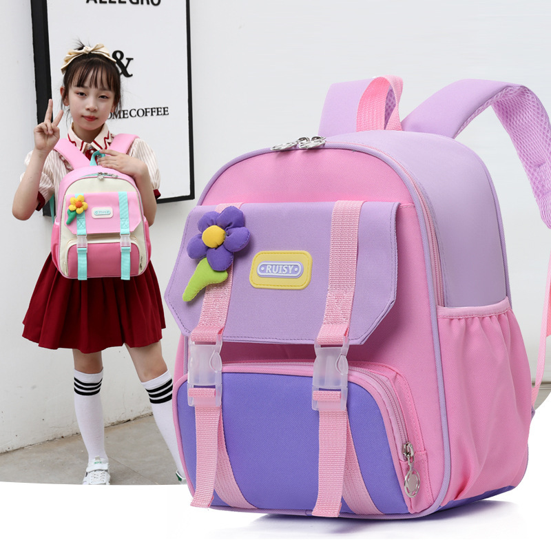 The trend of children's cartoon boy backpacks, kindergarten school bags, girls' middle and senior classes Korean version lightweight, breathable and weight-reducing backpacks details Picture