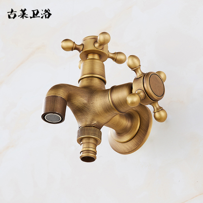 All-copper antique washing machine faucet, extended single-cooling European-style built-in mop sink, 4-minute and 6-minute faucet with spray gun Application Scenario