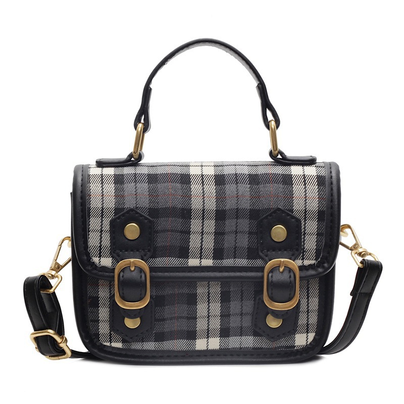 New winter checkered children's bag, Korean-style parent-child messenger bag, stylish color matching, crossbody single-shoulder hand-carry small bag Item Picture