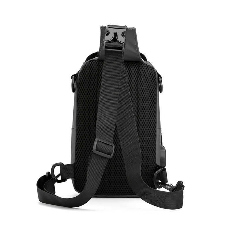 Cross-border exclusive new men's chest bag, multi-functional outdoor single-shoulder crossbody bag, Korean version usb chest bag, waterproof backpack Item Picture