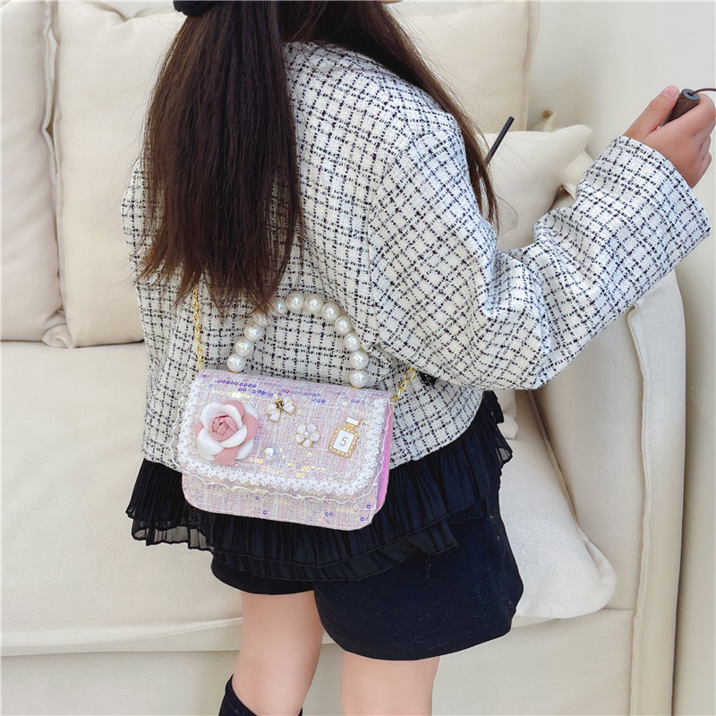 Children's bags, princess Chanel-style chain bags, pearl accessories, hand-held bags, trendy kids, cute little flower single-shoulder bags, girls Specification drawing