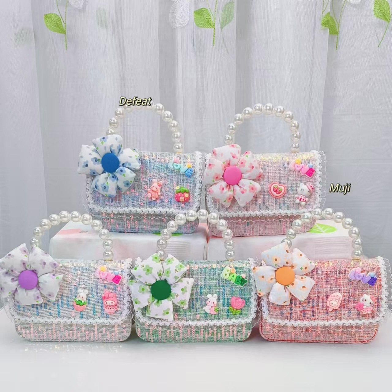 Flower pearl handbag, princess bag, sequined shoulder bag, little girl crossbody bag, small square bag, loose change accessory bag full figure