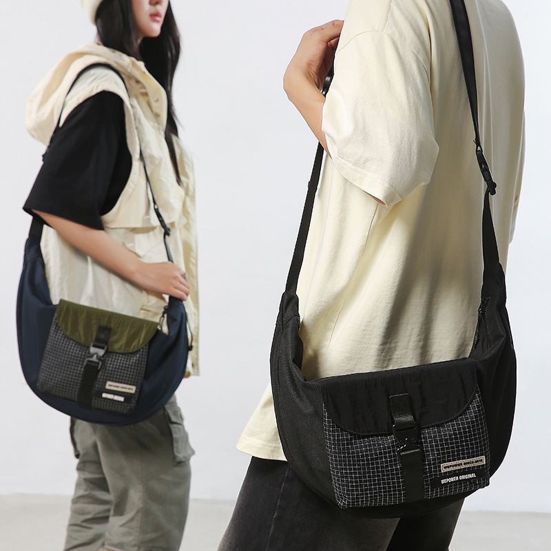 WEPOWER's new unisplendour dumpling bag, fashionable single-shoulder bag, lightweight outdoor large-capacity versatile crossbody bag details Picture