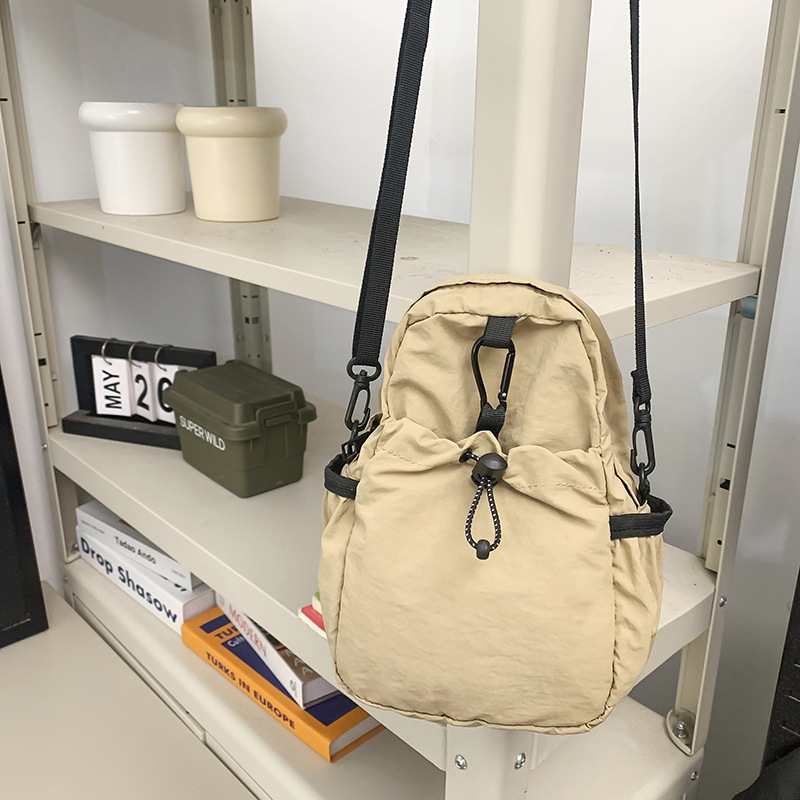 Solid-color nylon fabric bag for women, Spring 2025 new niche waist bag, ins casual pleated phone bag, crossbody bag for women Specification drawing
